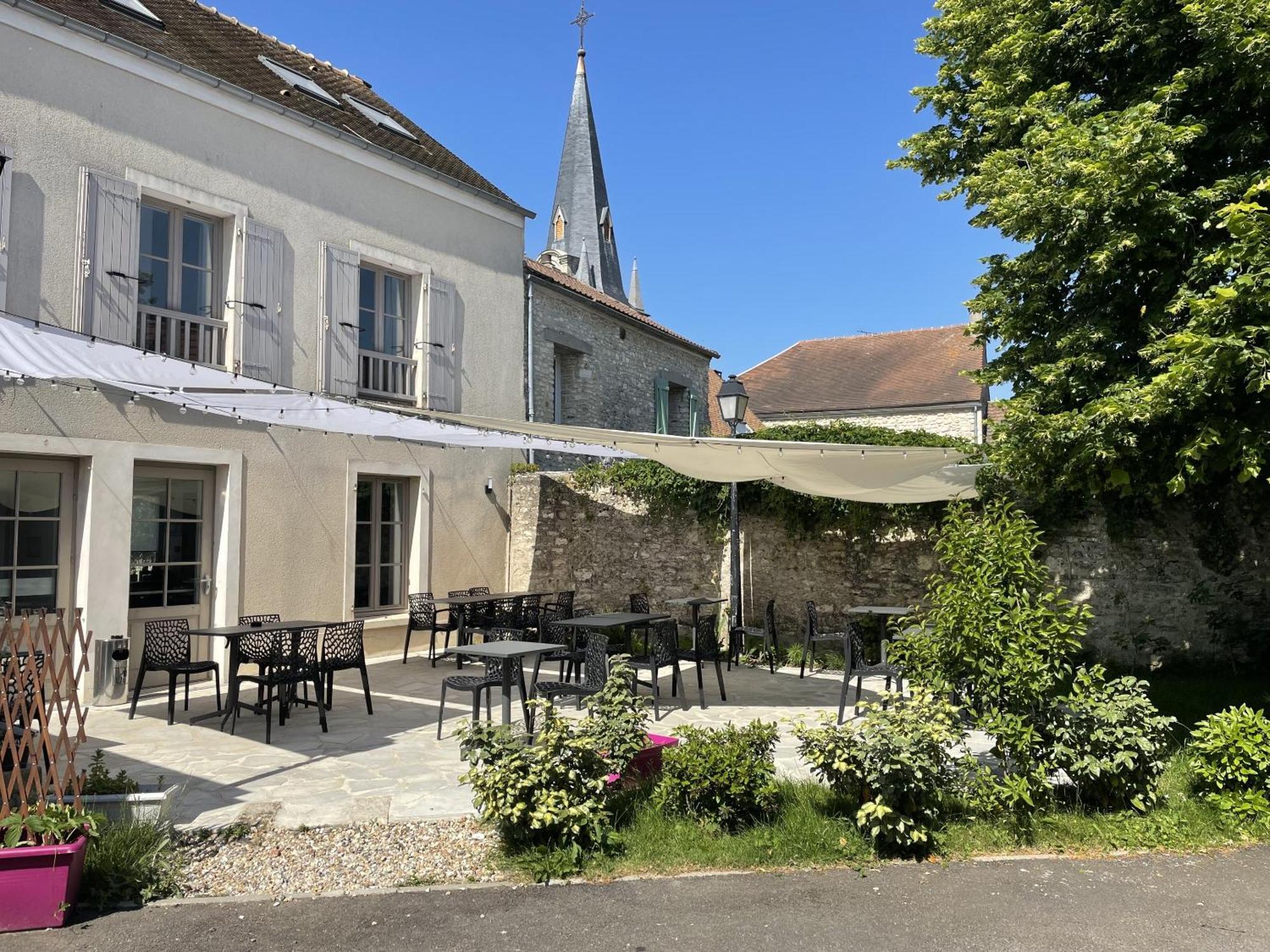Hotel La Cuisine Des Lulus Montainville  Exterior photo